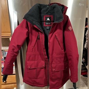 NWT Women’s Burton winter coat